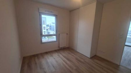 Location Appartement 2 Pièces 45 m² - Photo 4