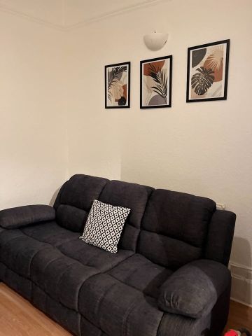 Room in a Shared House, Earlham Grove, E7 - Photo 4