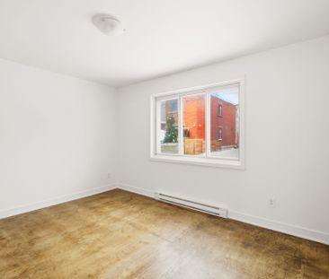 4039 Rue Prieur E., #2 - Photo 4