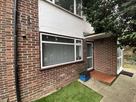 West View Court, Elstree, WD6 - Photo 3