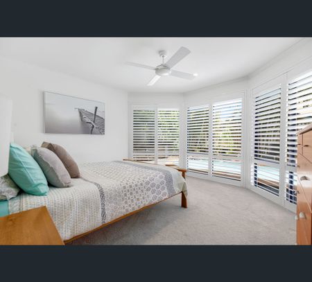 10 Mckenna Court, Noosaville, Qld 4566 - Photo 2