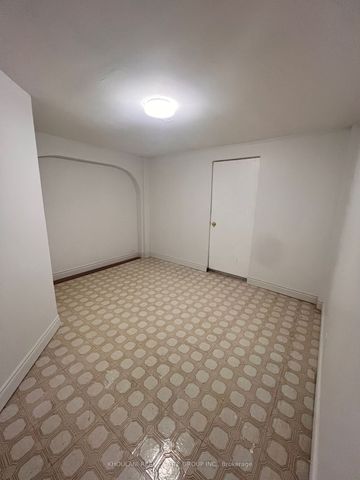 For Lease - 3448 Marmac (BSMNT) Crescent, Mississauga, Ontario - Photo 2