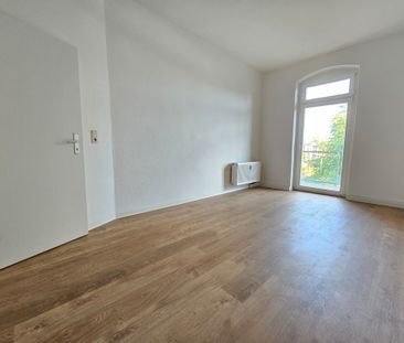 Schöne renovierte Wohnung mit Balkon - Foto 5