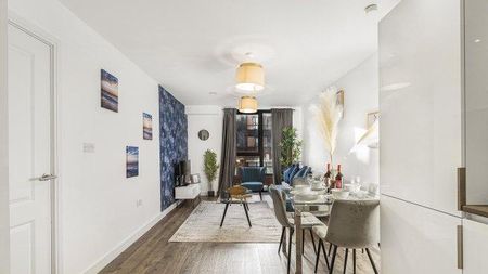 2 bedroom flat to rent - Photo 2