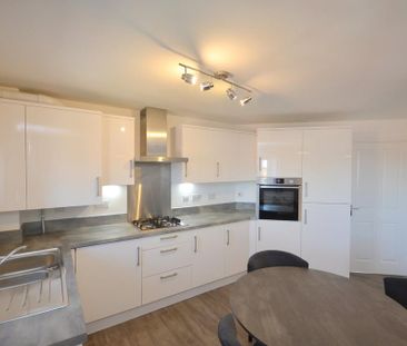 2 bedroom flat to rent - Photo 6