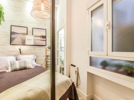 Calle de Lavapiés, Madrid, Community of Madrid 28012 - Foto 2