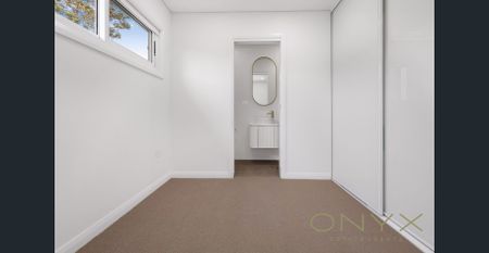 Brand New Luxury Granny Flat with Ducted Air-conditioning - Photo 2