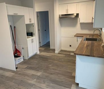 5 1/2 À LOUER - SAINT-EUSTACHE-APPARTEMENT À LOUER - Photo 1