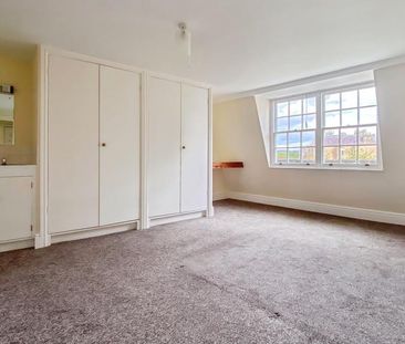 3 bedroom flat to rent - Photo 5