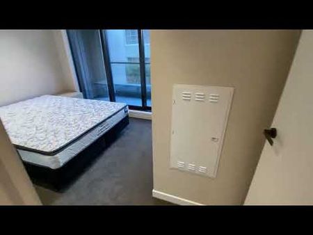 Two bedroom, Two bathroom on SPLIT LEVEL - FUR... - Photo 4