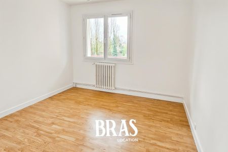 Location Appartement 4 pièces 82m² ST SEBASTIEN SUR LOIRE 44230 - Photo 4