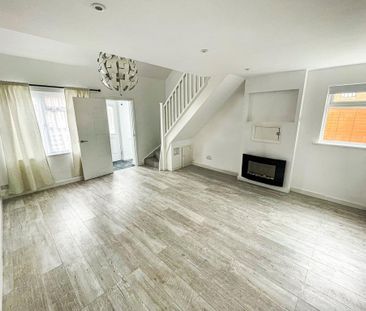 1 bedroom semi-detached house to rent - Photo 4