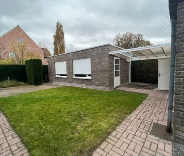 Ruime gezinswoning met tuin, vernieuwde keuken en veelzijdig atelier - Photo 1