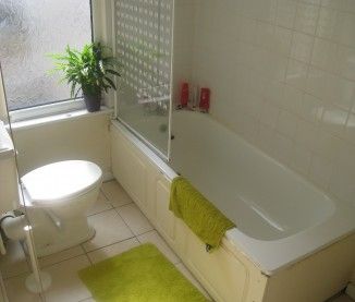 House with 4 Double Bedrooms close to Uni Campuses - Photo 6