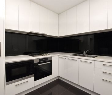 Spacious 1 bedroom apartment in award winning building - Photo 4