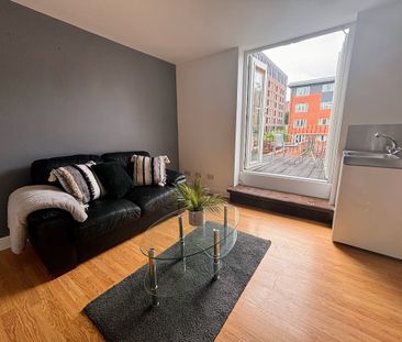 Flat 2, 49 Lower Ford Street – Student Accommodation Coventry - Photo 4