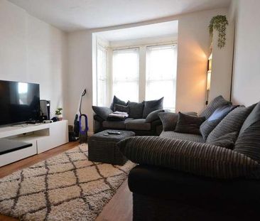 Crowborough Hill, Crowborough, TN6 - Photo 1