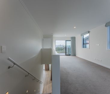 28 Marine Parade, Hobsonville, Auckland 0618 - Photo 5