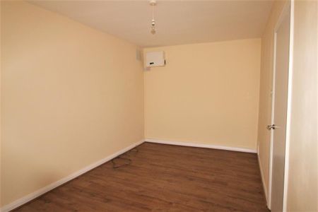 1 bedroom maisonette to rent - Photo 4