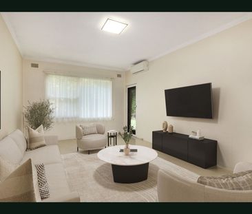 Beachside 2 Bedroom apartment! - Photo 2