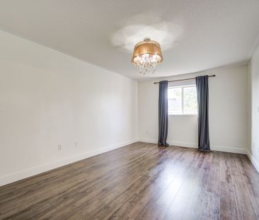 For Lease - 27 Macmillan Avenue, Whitby, Ontario - Photo 6