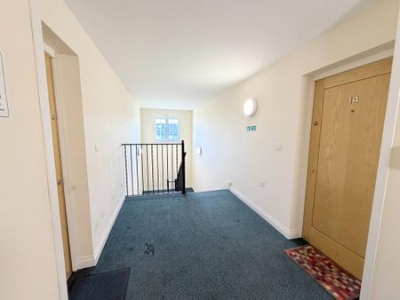 2 bedroom apartment to rent - Photo 2