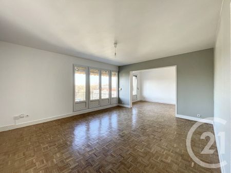 Location Appartement 3 pièces 75m² LA NEUVILLETTE 51100 - Photo 4