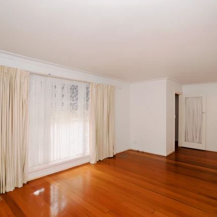 3 Bed, 1 Bath - Photo 1