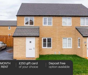 Model Walk, Creswell - Photo 1