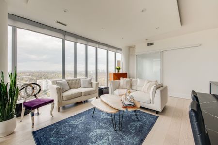 For Lease - 105 The Queensway N/A Unit# 3010, Toronto, Ontario - Photo 2