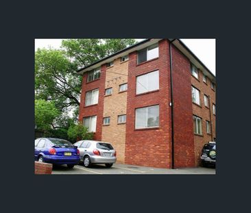 Well presented 1 bedroom unit - Photo 5