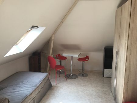 Location Appartement 1 pièce 15m² ORLEANS 45000 - Photo 4