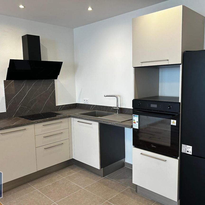 Location Appartement 2 pièces 62m² GIGNAC 34150 - Photo 1