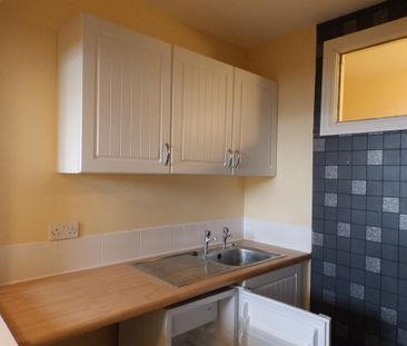 1 bedroom detached house to rent - Photo 5