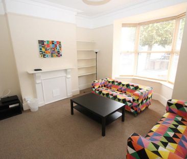 5 Bedroom | 14 Trematon Terrace, PL4 6QS - Photo 5