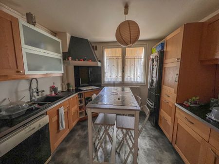 Appartement 4 pièces 92m² - Photo 3