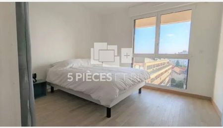 Location Appartement 3 pièces 59m² COURBEVOIE 92400 - Photo 3