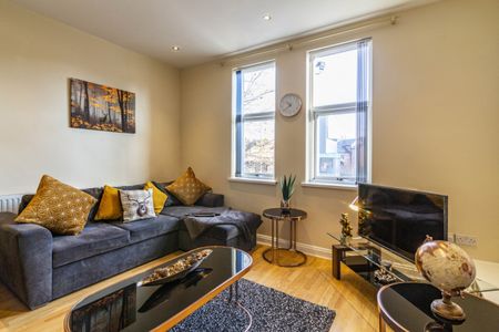 2 bed Flat for Rent - Photo 5