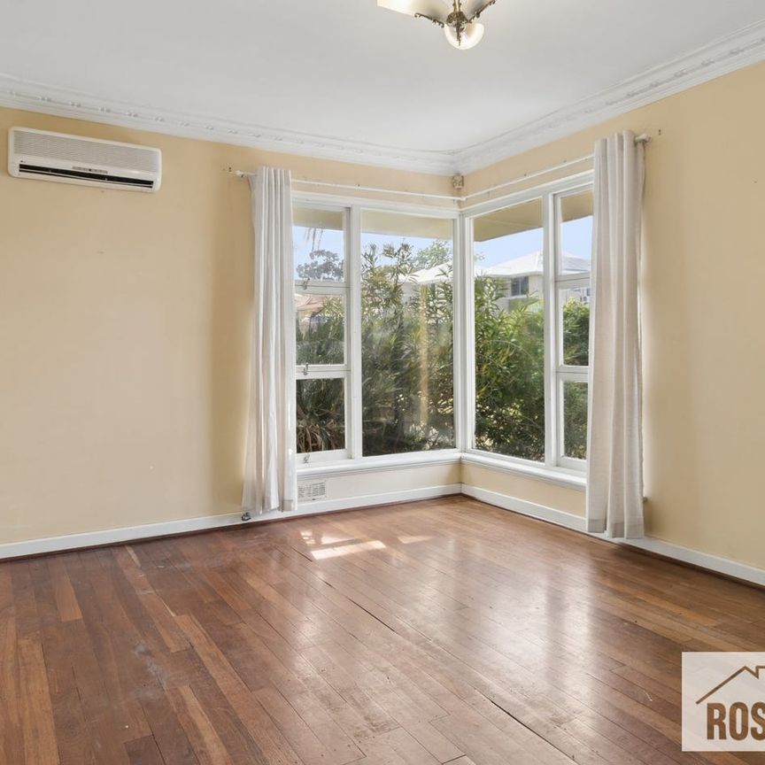 Character, Comfort & Space in the Heart of Maylands - Photo 1