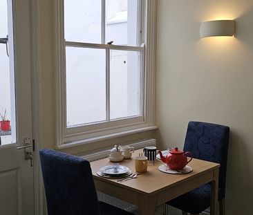 Room in a Shared House, Clermont Terrace, BN1 - Photo 2