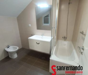 Ático de alquiler en Barrio las Torcas, Mogro - Photo 3