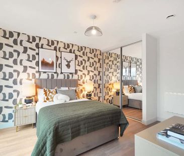 The Oakgate, KT22 7RZ, Surrey - Photo 5