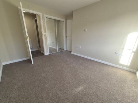 5 bedroom detached house to rent - Photo 5