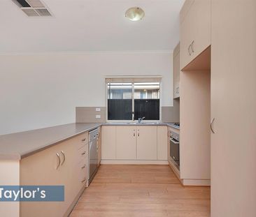 WELL-PRESENTED HOME IN AN IDEAL LOCATION - Photo 4