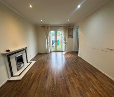 4 Bed Detached House, Yew Street, M15 - Photo 3