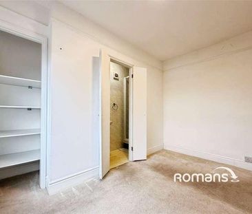 West Wycombe Road, High Wycombe, HP12 - Photo 6