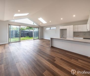 Brand New Stunning Home - Photo 3