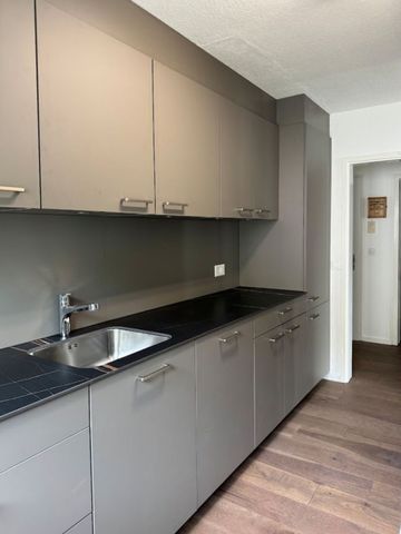 Modern and natural living with good connections - Photo 2