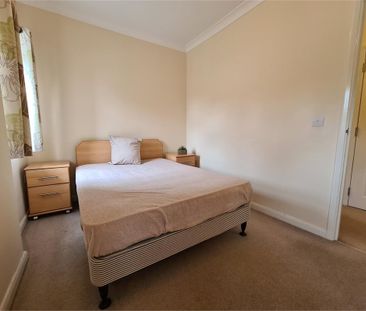 52 Fletton Avenue, Peterborough - Photo 1