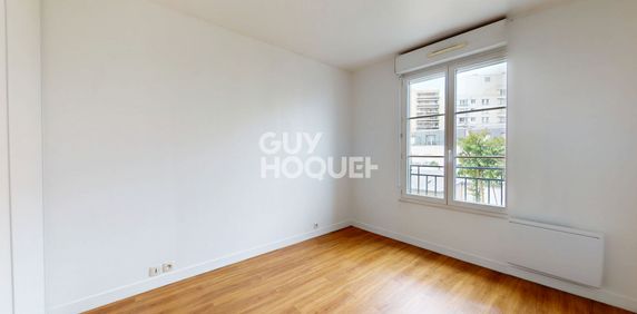 CENTRE-VILLE - TERRASSE - CALME - DERNIER ETAGE - Photo 2